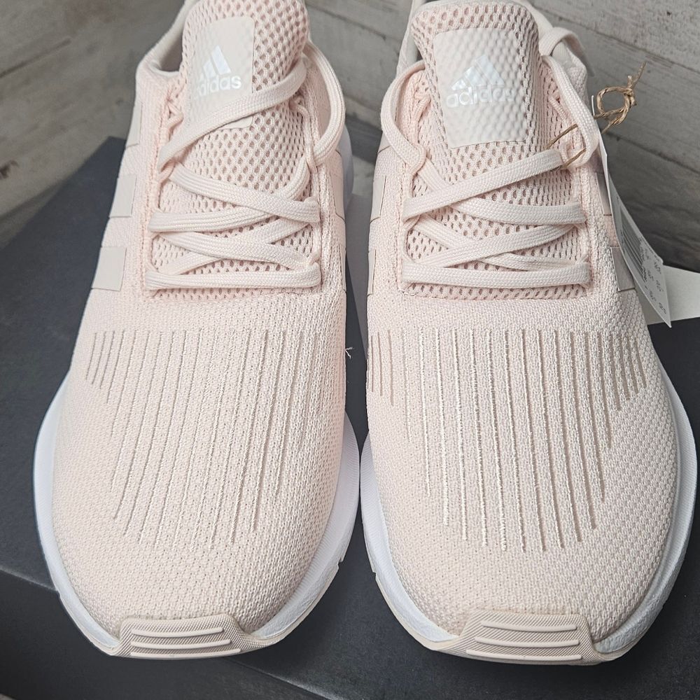 adidas Swift Run 1.0 Pink Women's Shoes - US10 - Picture 3 of 9